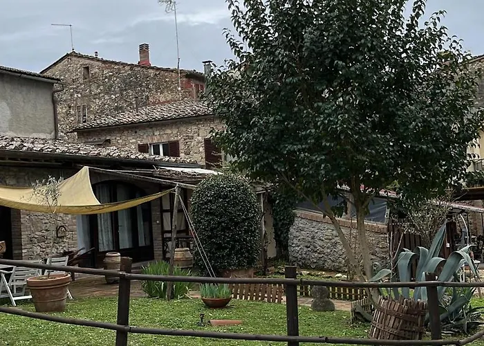 Antiche Dimore Del Vescovado * سيينا