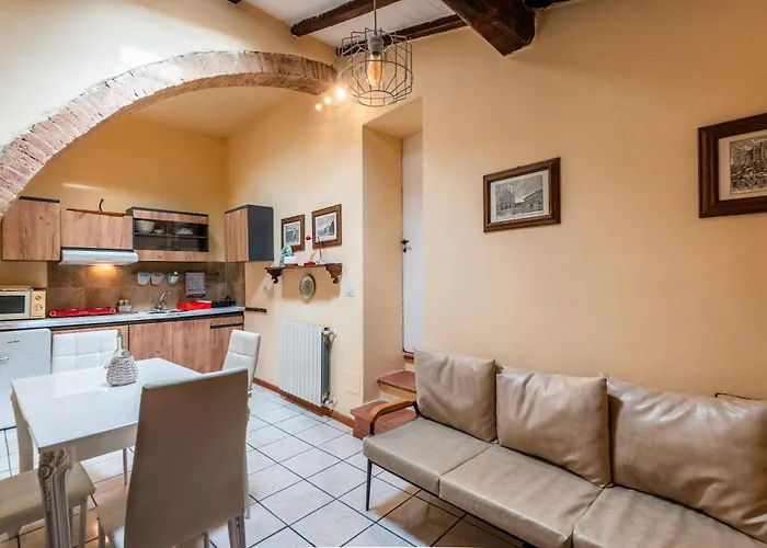 Antiche Dimore Del Vescovado سيينا